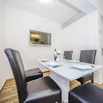 With Parking Space Splitska, Brac - 2857 Apartment